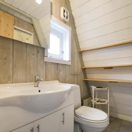 3 Bedroom Lovely In Holiday home Knebel