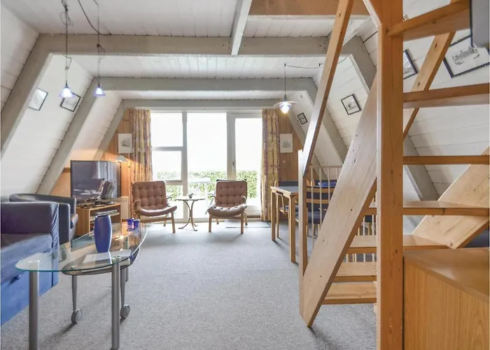 3 Bedroom Lovely In *