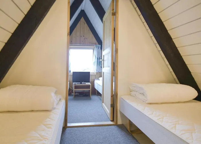 Feriehus 3 Bedroom Lovely In Knebel